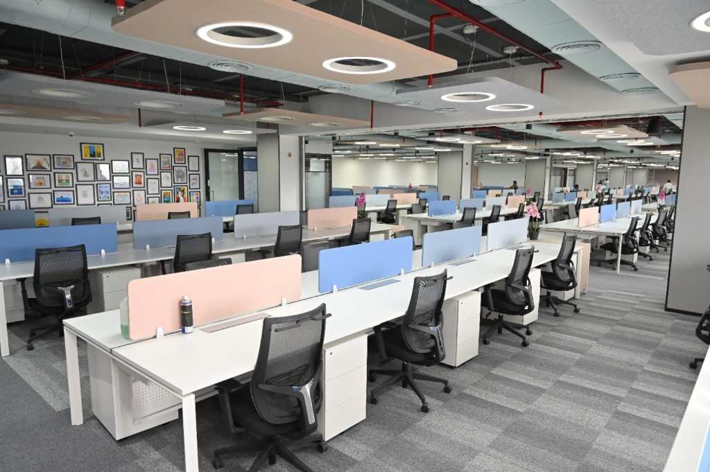 Open plan office fitout
